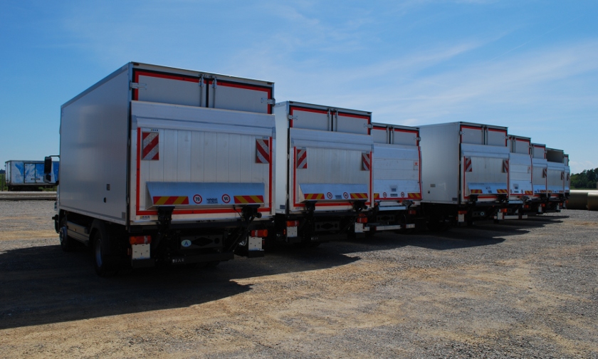 Isporuka i montaža hidrauličnih rampi Bär Cargolift na kamionima kompanije Agrokor Srbija
