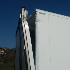 Repair of Schmitz refrigerator compartment