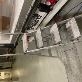 Repair of Schmitz refrigerator compartment