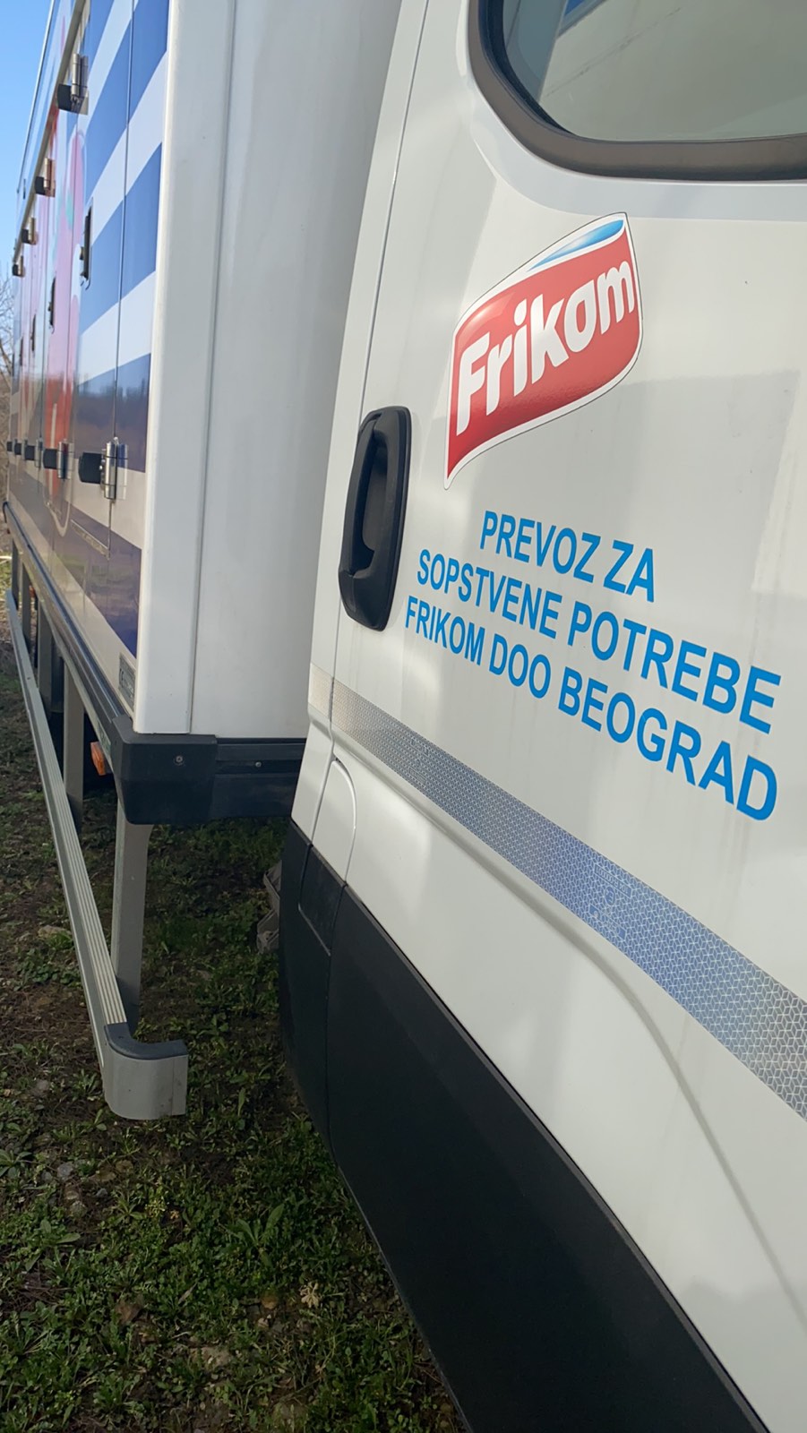 Kompanija Frikom poverila održavanje rashladnih uređaja Artfrigu